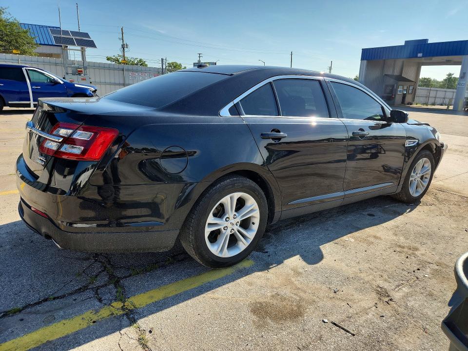 Auction sale of the 2016 Ford Taurus, vin: 1FAHP2H88GG147002, lot number: 59631166