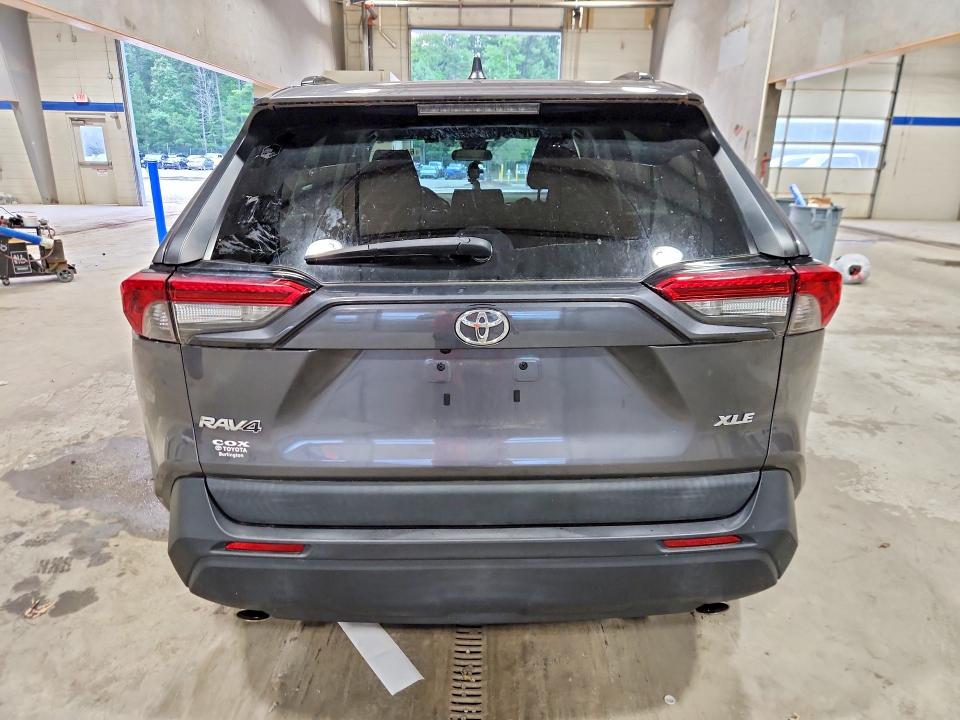 2021 Toyota Rav4 მანქანა იყიდება აუქციონზე, vin: 2T3W1RFV7MC168560, აუქციონის ნომერი: 61867166