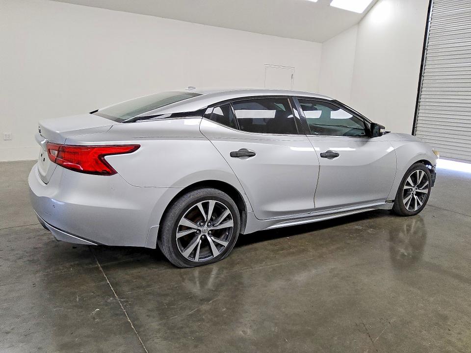 Продажа на аукционе авто 2016 Nissan Maxima, vin: 1N4AA6AP6GC442585, номер лота: 61540696