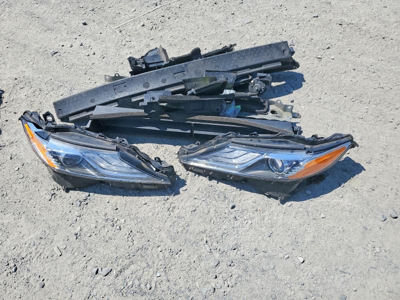 2018 Toyota Camry Hybrid მანქანა იყიდება აუქციონზე, vin: 4T1B21HK8JU502856, აუქციონის ნომერი: 62291616