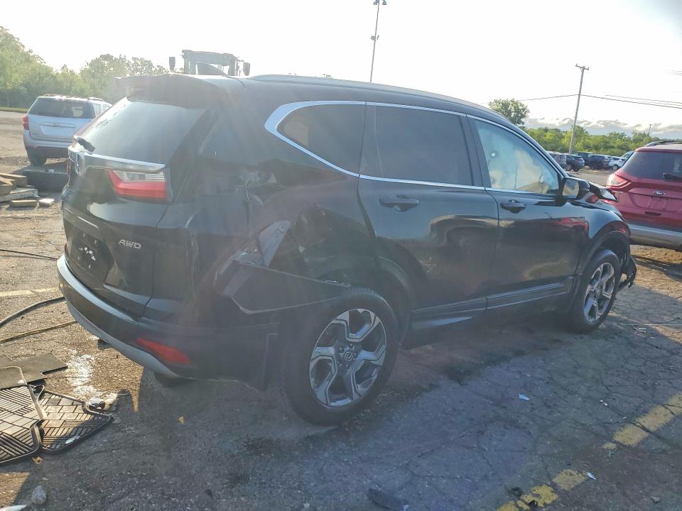 Продаж на аукціоні авто 2017 Honda Cr-v, vin: 2HKRW2H57HH622692, номер лоту: 61695046