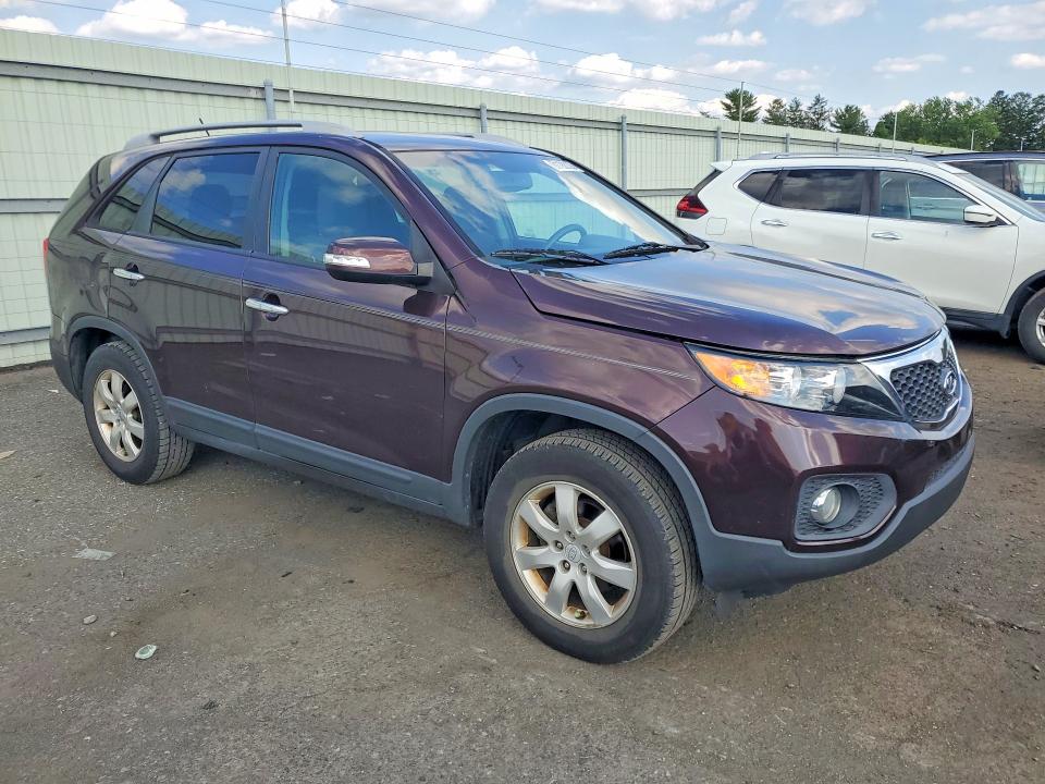 61192026 :رقم المزاد ، 5XYKT3A15BG164902 vin ، 2011 Kia Sorento مزاد بيع