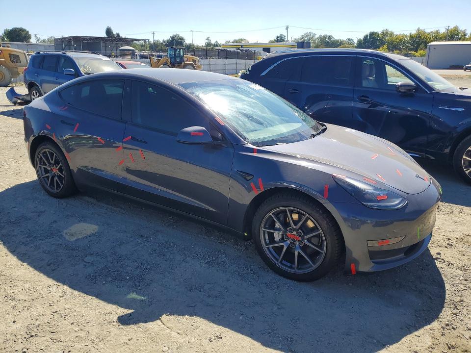 63169976 :رقم المزاد ، 5YJ3E1EA0PF455819 vin ، 2023 Tesla Model 3 مزاد بيع