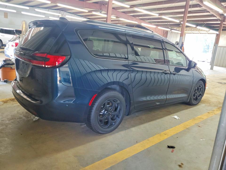Продаж на аукціоні авто 2024 Chrysler Pacifica, vin: 2C4RC1S75RR102735, номер лоту: 61627016