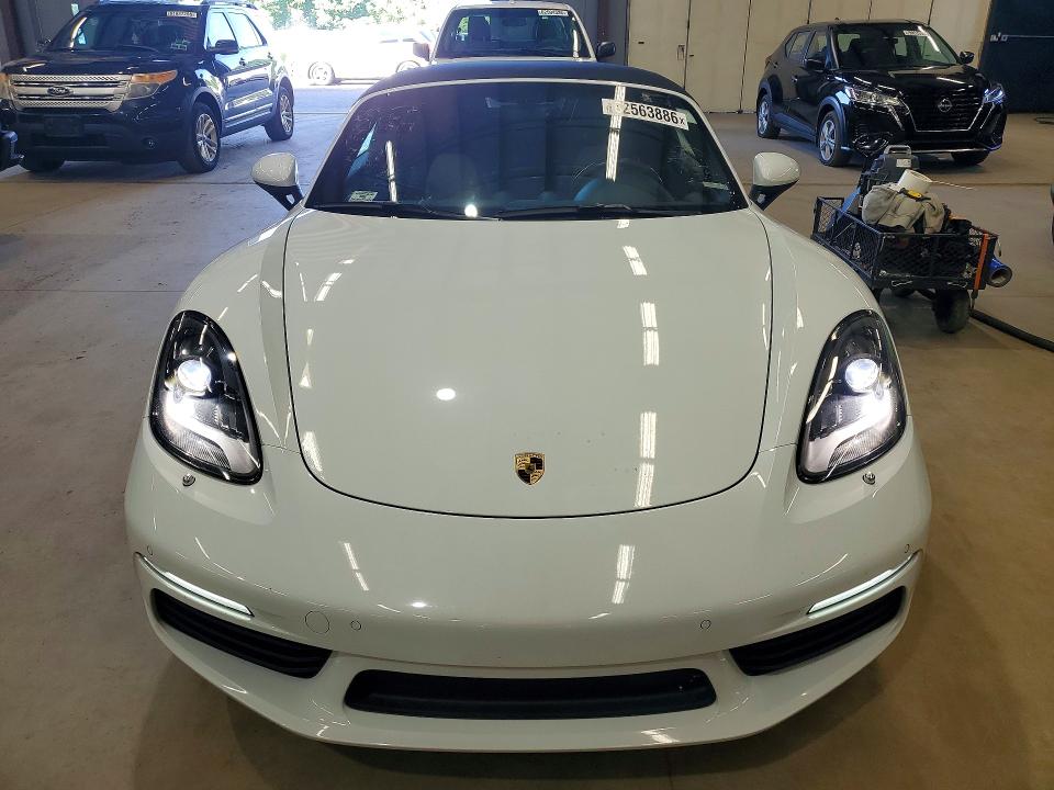 Продажа на аукционе авто 2019 Porsche Boxster, vin: WP0CA2A82KS211217, номер лота: 62563886