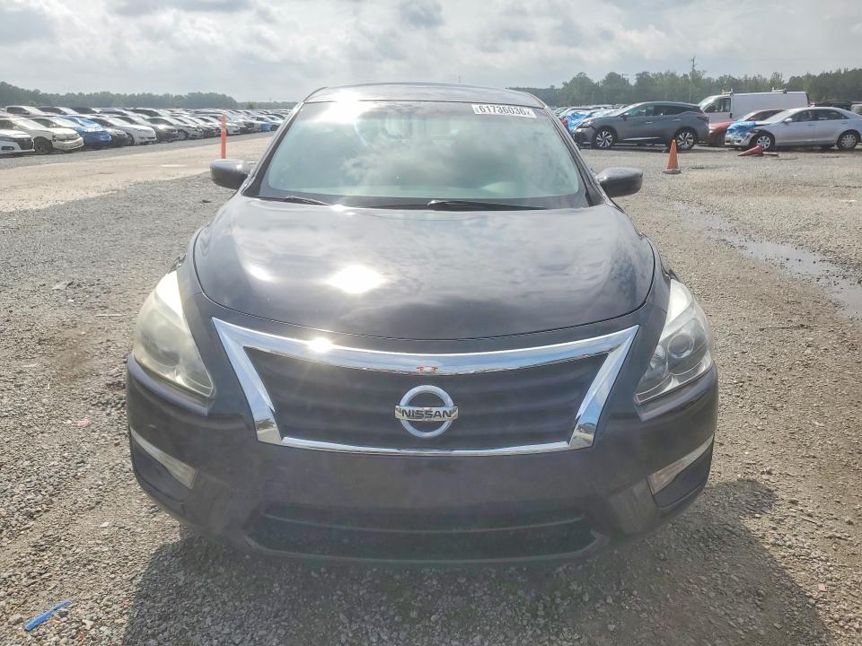 Продажа на аукционе авто 2015 Nissan Altima, vin: 1N4AL3AP0FC567024, номер лота: 61736036