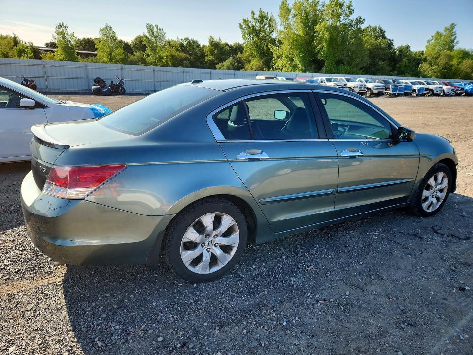 Продажа на аукционе авто 2009 Honda Accord, vin: 1HGCP36889A025177, номер лота: 61993586