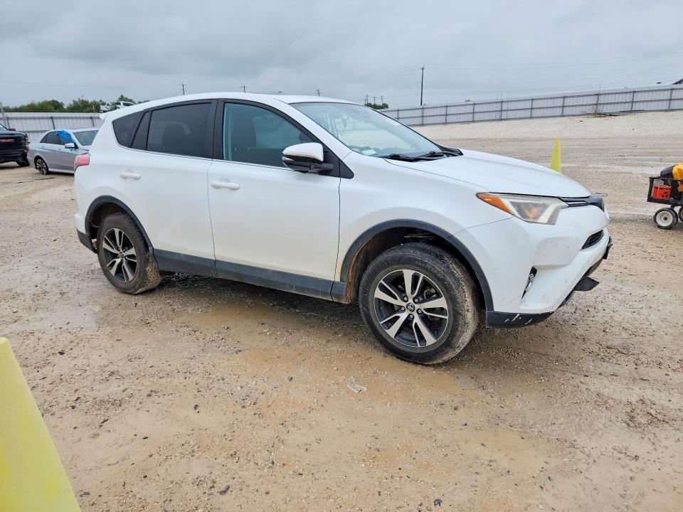 Продажа на аукционе авто 2018 Toyota Rav4, vin: 2T3WFREV4JW467761, номер лота: 61061446
