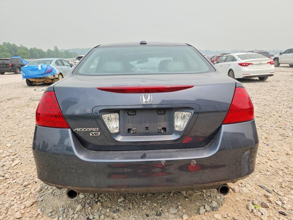 60389556 :رقم المزاد ، 1HGCM668X7A066028 vin ، 2007 Honda Accord مزاد بيع