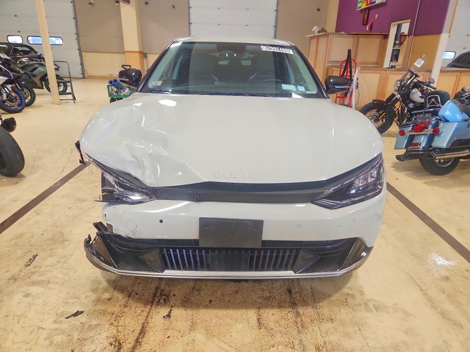 Продажа на аукционе авто 2023 Kia Ev6, vin: KNDC34LA8P5129827, номер лота: 62992486
