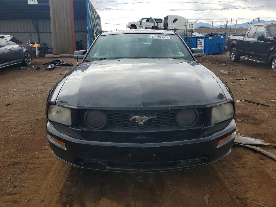 2006 Ford Mustang მანქანა იყიდება აუქციონზე, vin: 1ZVHT82H265160384, აუქციონის ნომერი: 60638966