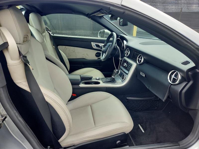 Aukcja sprzedaży 2012 Mercedes-benz Slk, vin: WDDPK4HAXCF041661, numer aukcji: 61998046