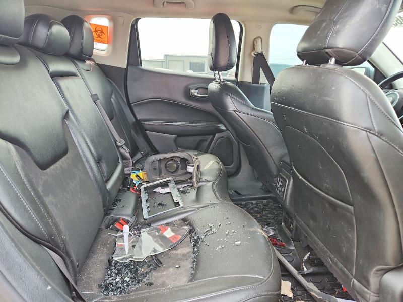 60246556 :رقم المزاد ، 3C4NJDBB0MT593103 vin ، 2021 Jeep Compass مزاد بيع