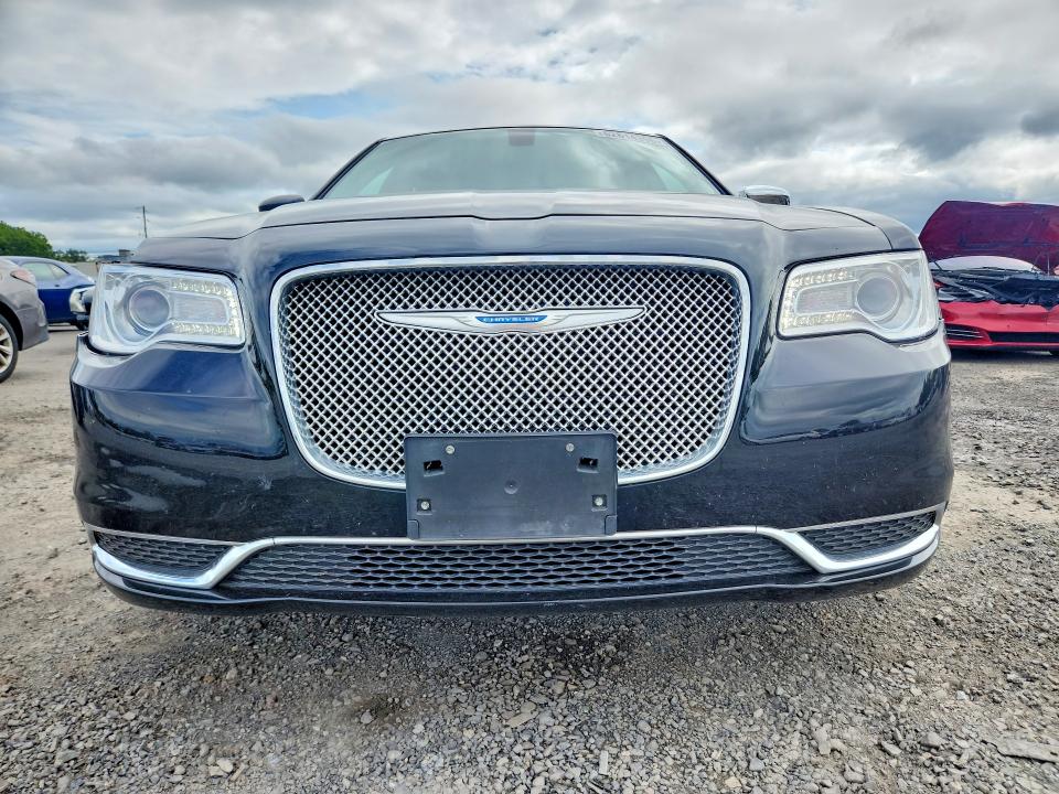 Продажа на аукционе авто 2017 Chrysler 300, vin: 2C3CCARG3HH637468, номер лота: 62814396
