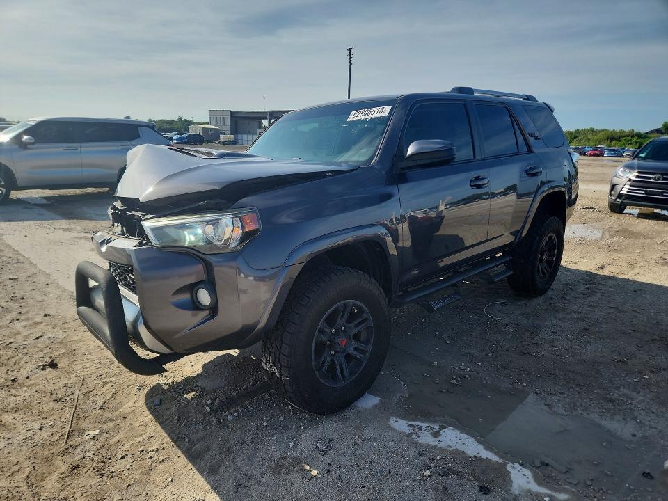 64473236 :رقم المزاد ، JTEBU5JR1H5441007 vin ، 2017 Toyota 4runner مزاد بيع