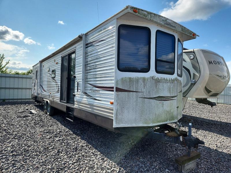 61347286 :رقم المزاد ، 5ZT2CA3B4ET004866 vin ، 2014 Coachman Trailers مزاد بيع
