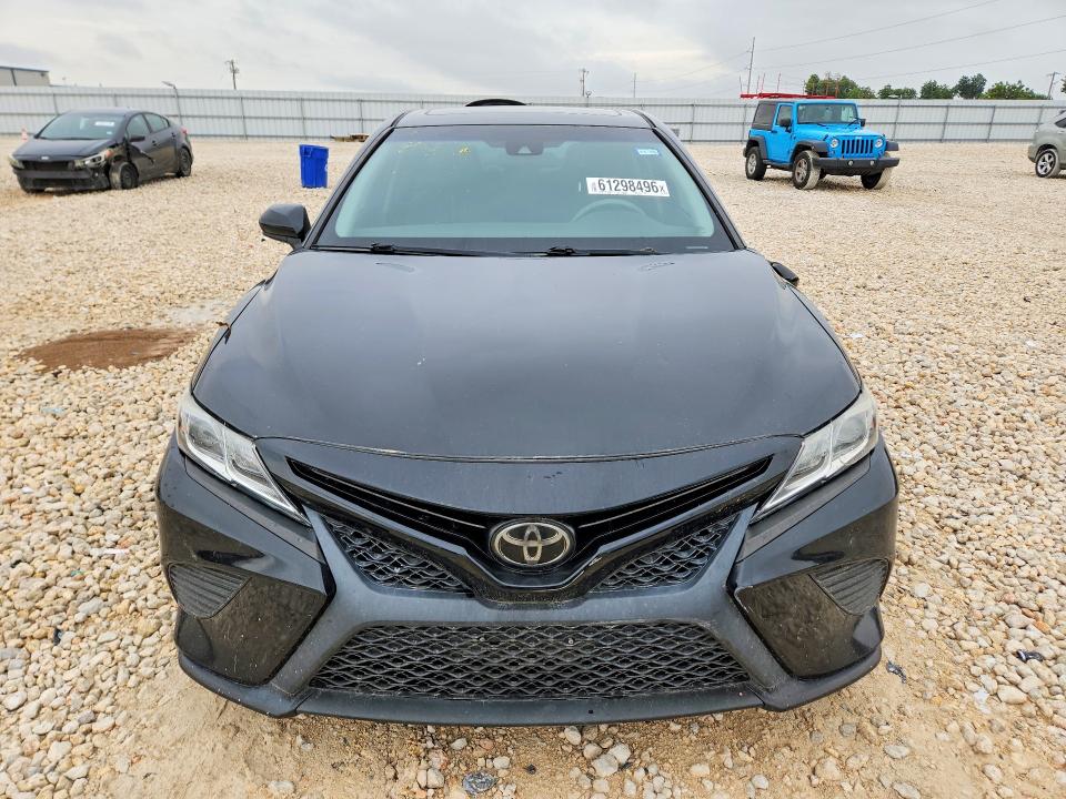 Aukcja sprzedaży 2018 Toyota Camry, vin: 4T1B11HK4JU085805, numer aukcji: 61298496