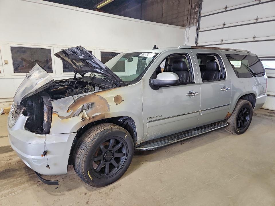 Auction sale of the 2012 Gmc Yukon Xl, vin: 1GKS2MEF2CR275364, lot number: 63147216