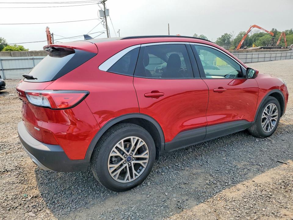 61000516 :رقم المزاد ، 1FMCU9H64NUB41678 vin ، 2022 Ford Escape مزاد بيع
