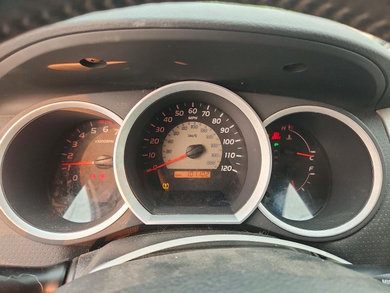 61150736 :رقم المزاد ، 5TEUU42N16Z218253 vin ، 2006 Toyota Tacoma مزاد بيع