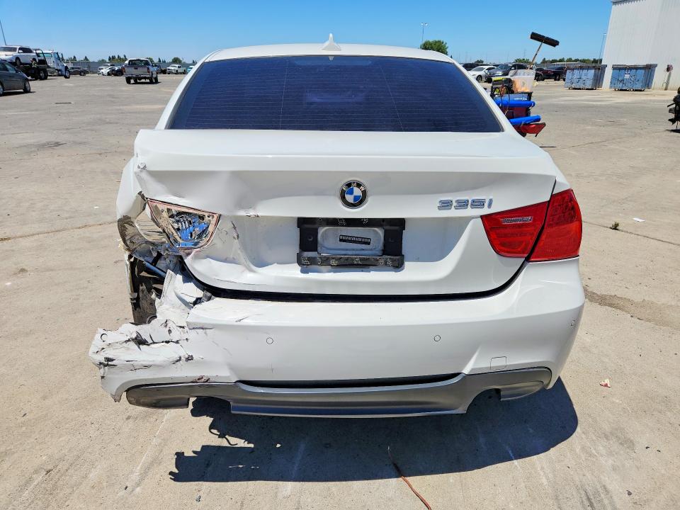 2011 Bmw 335 მანქანა იყიდება აუქციონზე, vin: WBAPM5C5XBE576737, აუქციონის ნომერი: 61085536