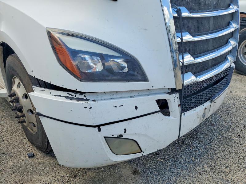 59741886 :رقم المزاد ، 1FUJHHDR8KLKN0228 vin ، 2019 Freightliner Cascadia 126 مزاد بيع