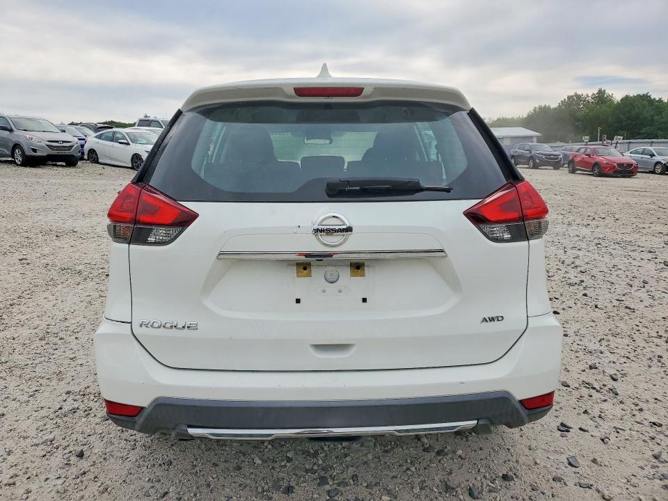 Продажа на аукционе авто 2018 Nissan Rogue, vin: KNMAT2MVXJP602202, номер лота: 58040236