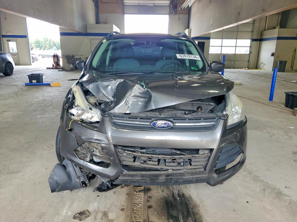 2016 Ford Escape მანქანა იყიდება აუქციონზე, vin: 1FMCU9GX0GUB51038, აუქციონის ნომერი: 62410136
