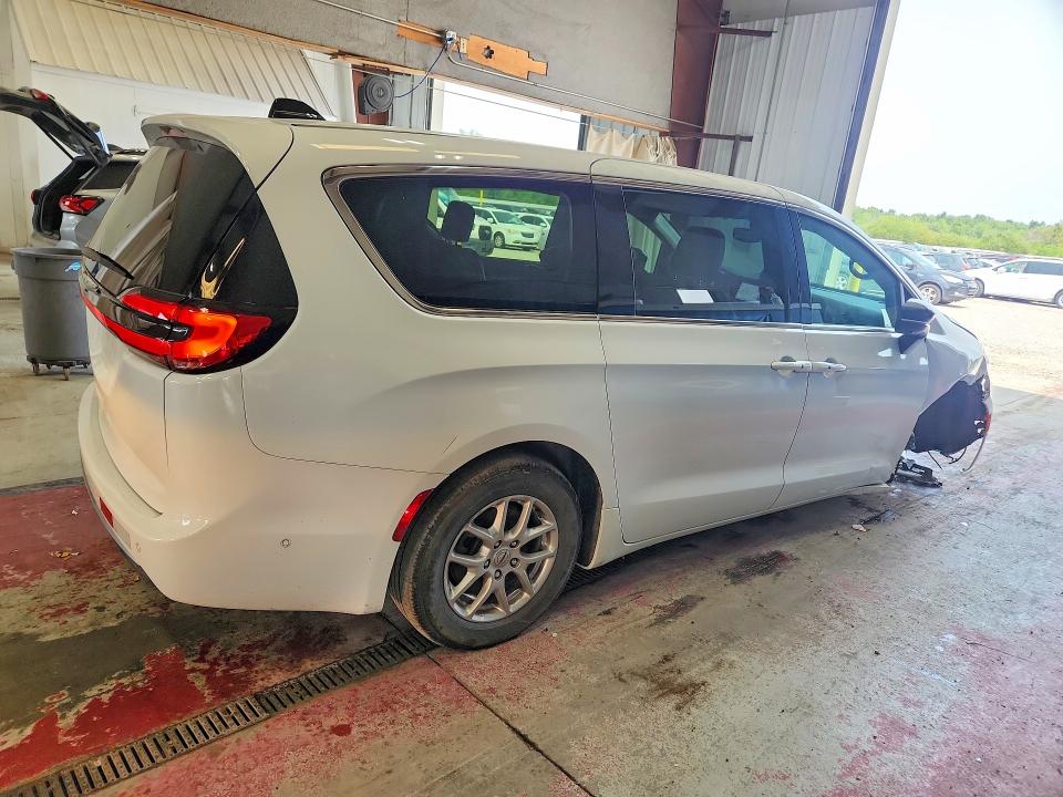 Продажа на аукционе авто 2025 Chrysler Pacifica, vin: 2C4RC1BG8SR519871, номер лота: 62446776