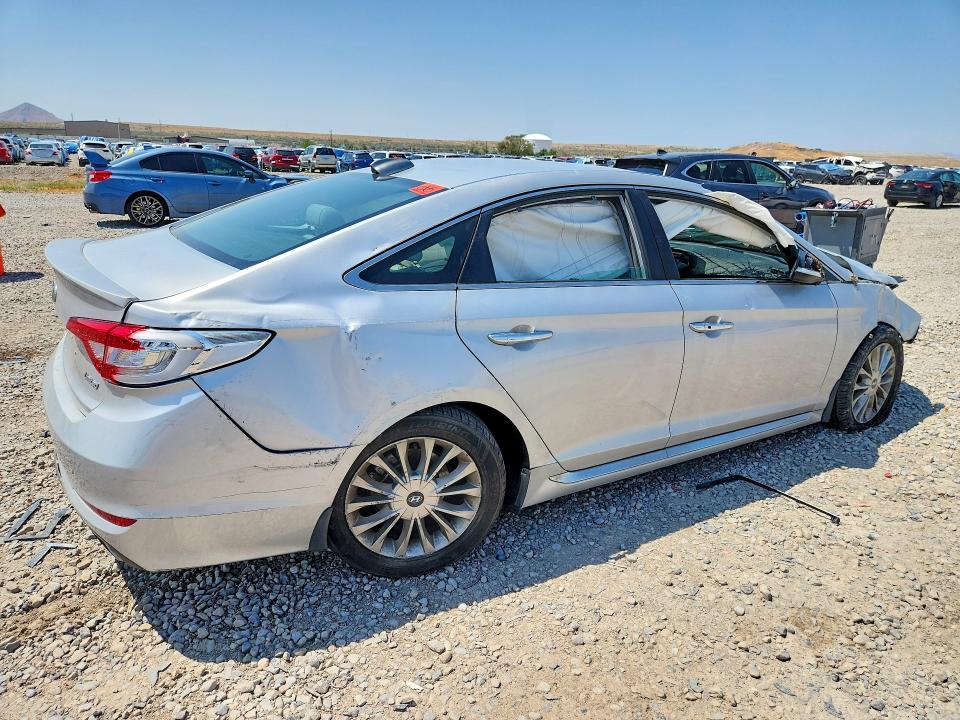 Продажа на аукционе авто 2015 Hyundai Sonata, vin: 5NPE34AF2FH132535, номер лота: 63208876