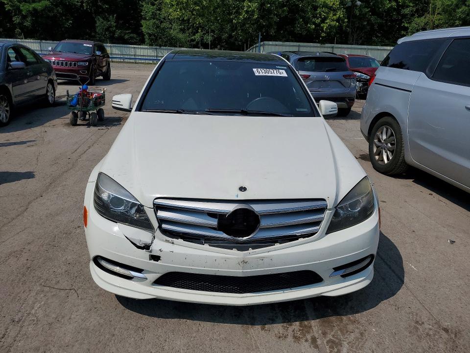 61305776 :رقم المزاد ، WDDGF8BB6BR146143 vin ، 2011 Mercedes-benz C مزاد بيع