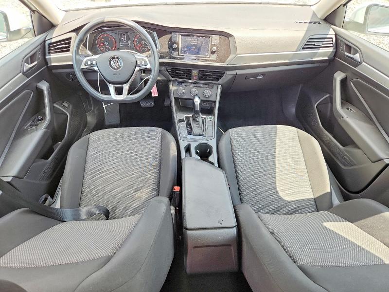 61770646 :رقم المزاد ، 3VWC57BU8MM078260 vin ، 2021 Volkswagen Jetta مزاد بيع