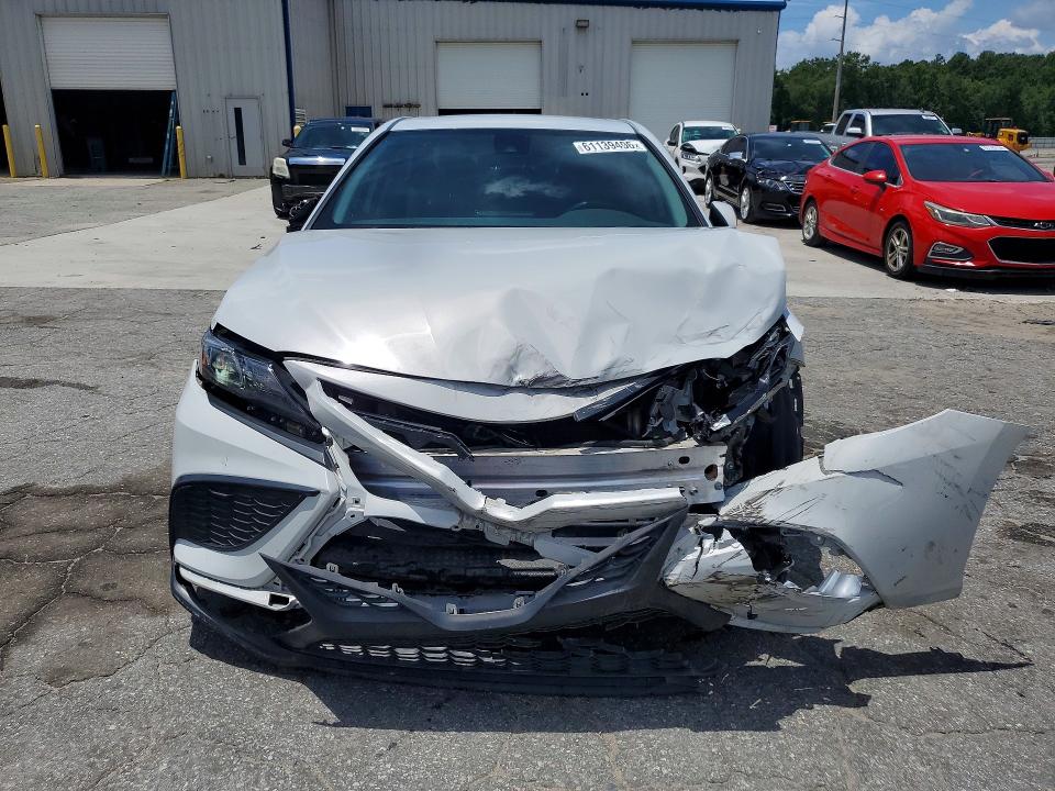 Auction sale of the 2022 Toyota Camry, vin: 4T1G11AK6NU052875, lot number: 61139496