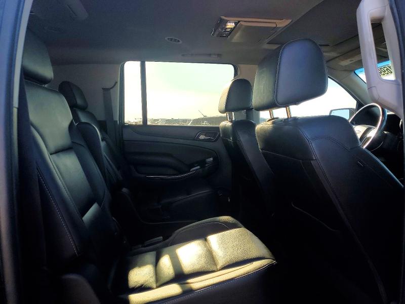 61316996 :رقم المزاد ، 1GNSKHKC8LR184619 vin ، 2020 Chevrolet Suburban مزاد بيع