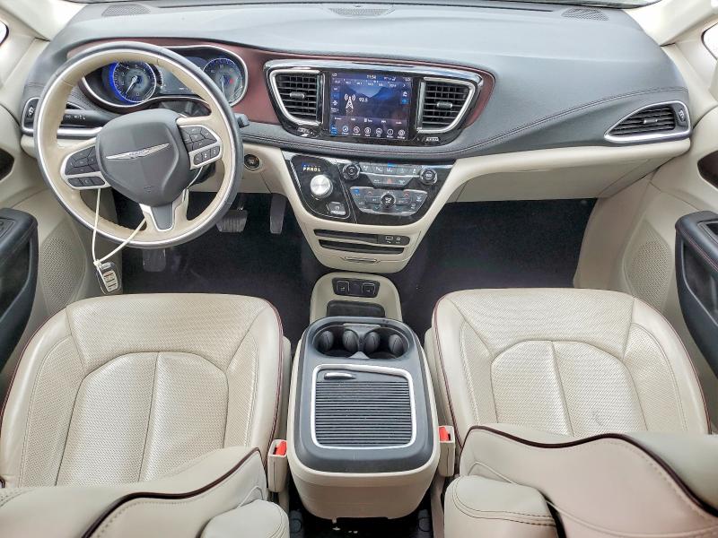 61138506 :رقم المزاد ، 2C4RC1GG6LR136411 vin ، 2020 Chrysler Pacifica مزاد بيع