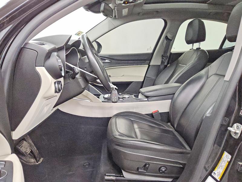 2021 Alfa Romeo Stelvio მანქანა იყიდება აუქციონზე, vin: ZASPAKAN6M7D11339, აუქციონის ნომერი: 60307436