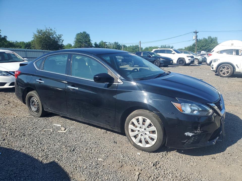 62390346 :رقم المزاد ، 3N1AB7AP8KY351480 vin ، 2019 Nissan Sentra مزاد بيع