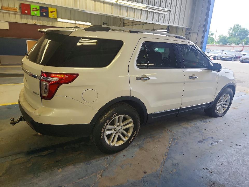 2013 Ford Explorer მანქანა იყიდება აუქციონზე, vin: 1FM5K8D84DGB87833, აუქციონის ნომერი: 59916436