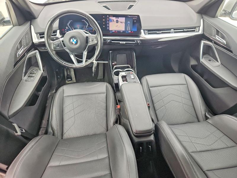 61521026 :رقم المزاد ، WBX73EF05P5W46015 vin ، 2023 Bmw X1 مزاد بيع