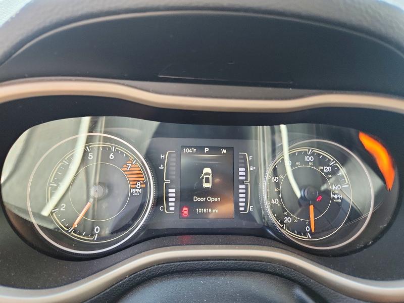 61731796 :رقم المزاد ، 1C4PJLCS1GW362226 vin ، 2016 Jeep Cherokee مزاد بيع