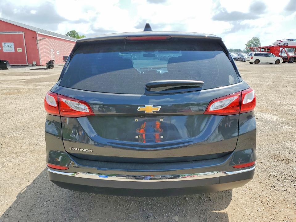 2018 Chevrolet Equinox მანქანა იყიდება აუქციონზე, vin: 2GNAXHEV4J6111864, აუქციონის ნომერი: 85615075