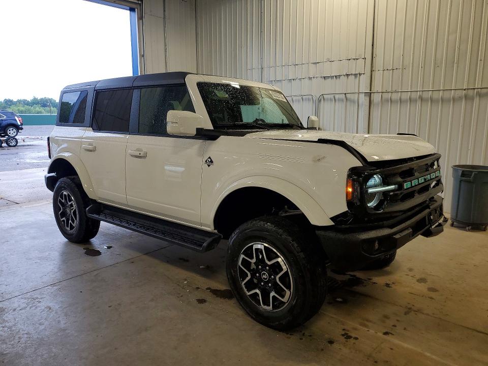 Продаж на аукціоні авто 2025 Ford Bronco, vin: 1FMEE8BP7SLB16616, номер лоту: 63323136