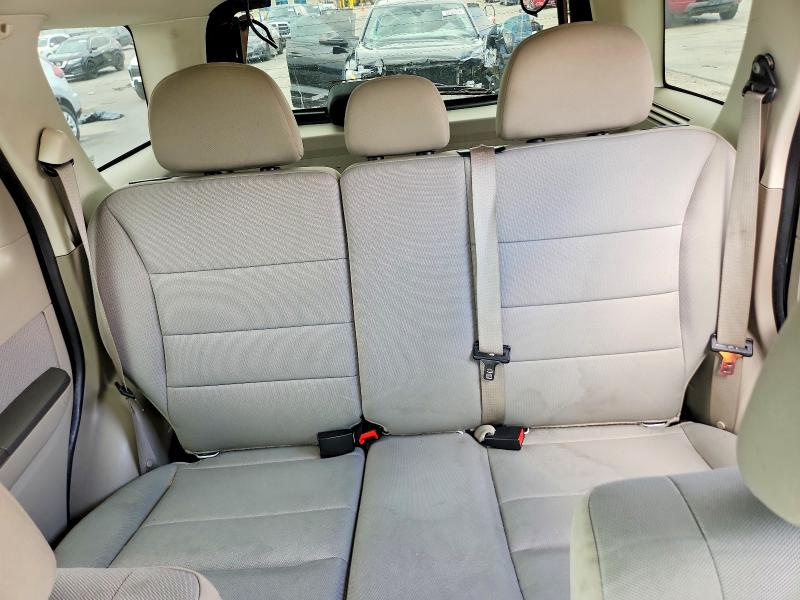 2010 Ford Escape მანქანა იყიდება აუქციონზე, vin: 1FMCU5K32AKD02767, აუქციონის ნომერი: 62472506