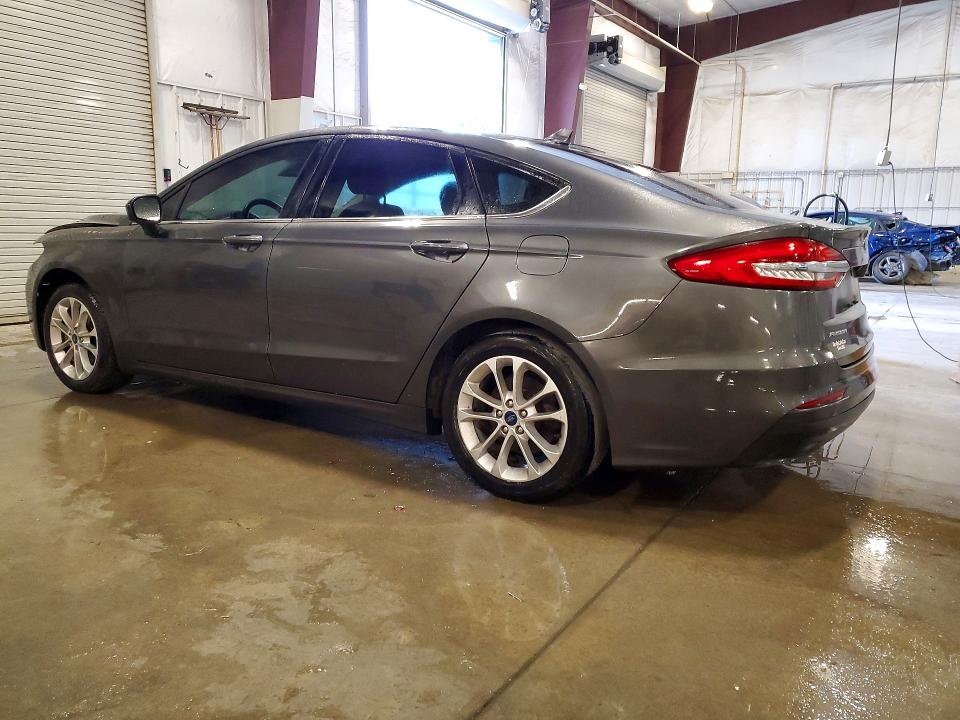 59899596 :رقم المزاد ، 3FA6P0LU7LR126435 vin ، 2020 Ford Fusion مزاد بيع