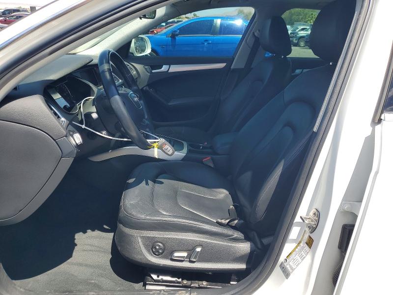 2015 Audi A4 მანქანა იყიდება აუქციონზე, vin: WAUAFAFL5FN021767, აუქციონის ნომერი: 61564736