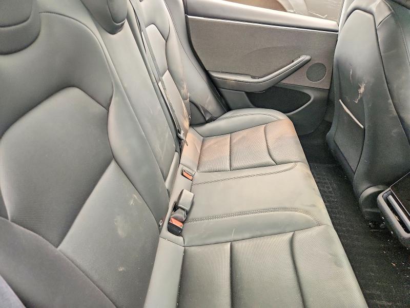 59650576 :رقم المزاد ، 5YJ3E1EA7SF021678 vin ، 2025 Tesla Model 3 مزاد بيع