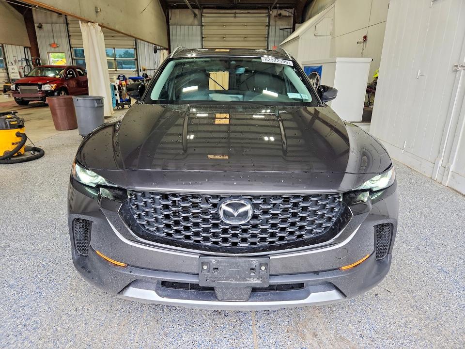 62922536 :رقم المزاد ، 7MMVABXY0PN140332 vin ، 2023 Mazda Cx-50 مزاد بيع