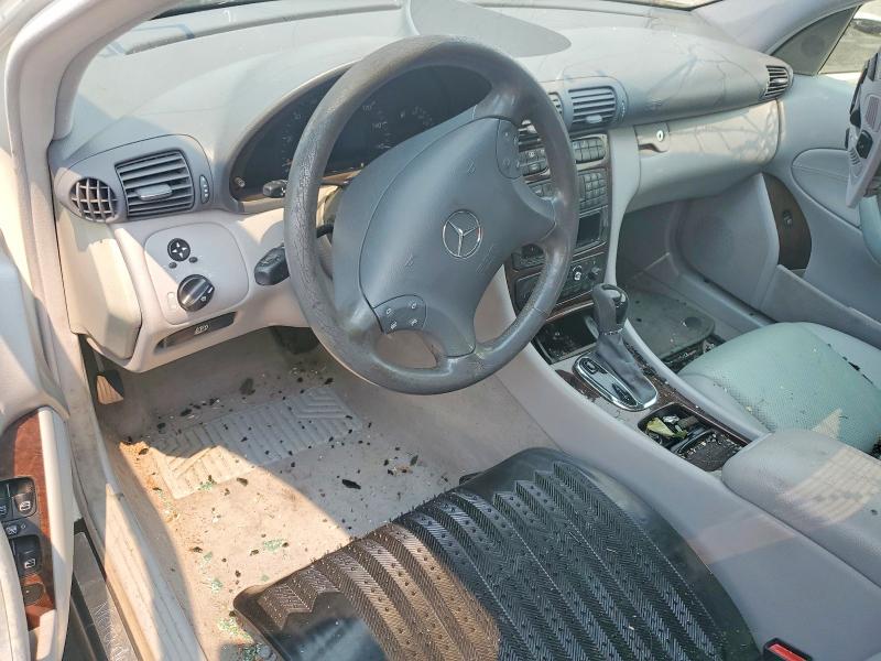2003 Mercedes-benz C მანქანა იყიდება აუქციონზე, vin: WDBRF61JX3F387849, აუქციონის ნომერი: 60165656