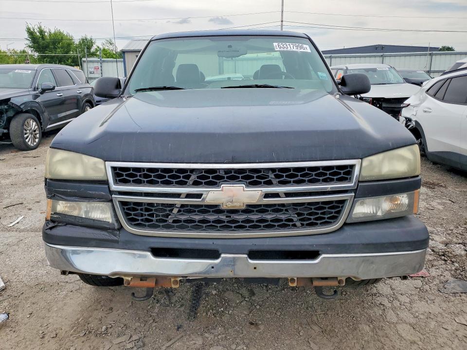 Продажа на аукционе авто 2007 Chevrolet Silverado, vin: 1GCEC19X27Z102179, номер лота: 63317996