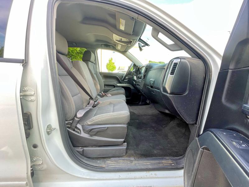 Продаж на аукціоні авто 2017 Chevrolet Silverado, vin: 3GCUKREC8HG163585, номер лоту: 61973876
